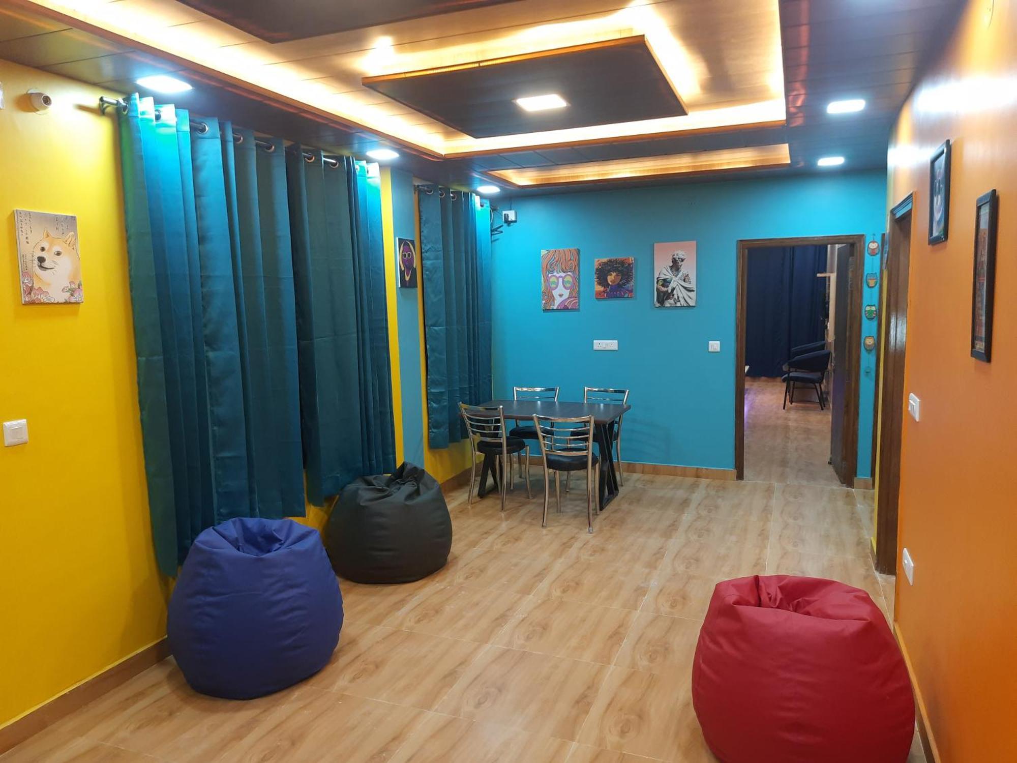 Aagaman Woods Apartment Шимла Екстериор снимка